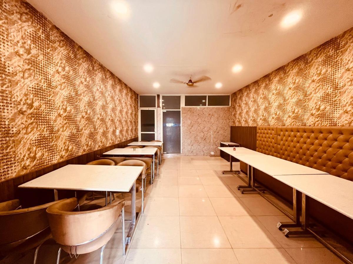 Hotel Pearl Grand, Zirakpur - Top Rated & Most Awarded Property In Tricity Chandīgarh Dış mekan fotoğraf